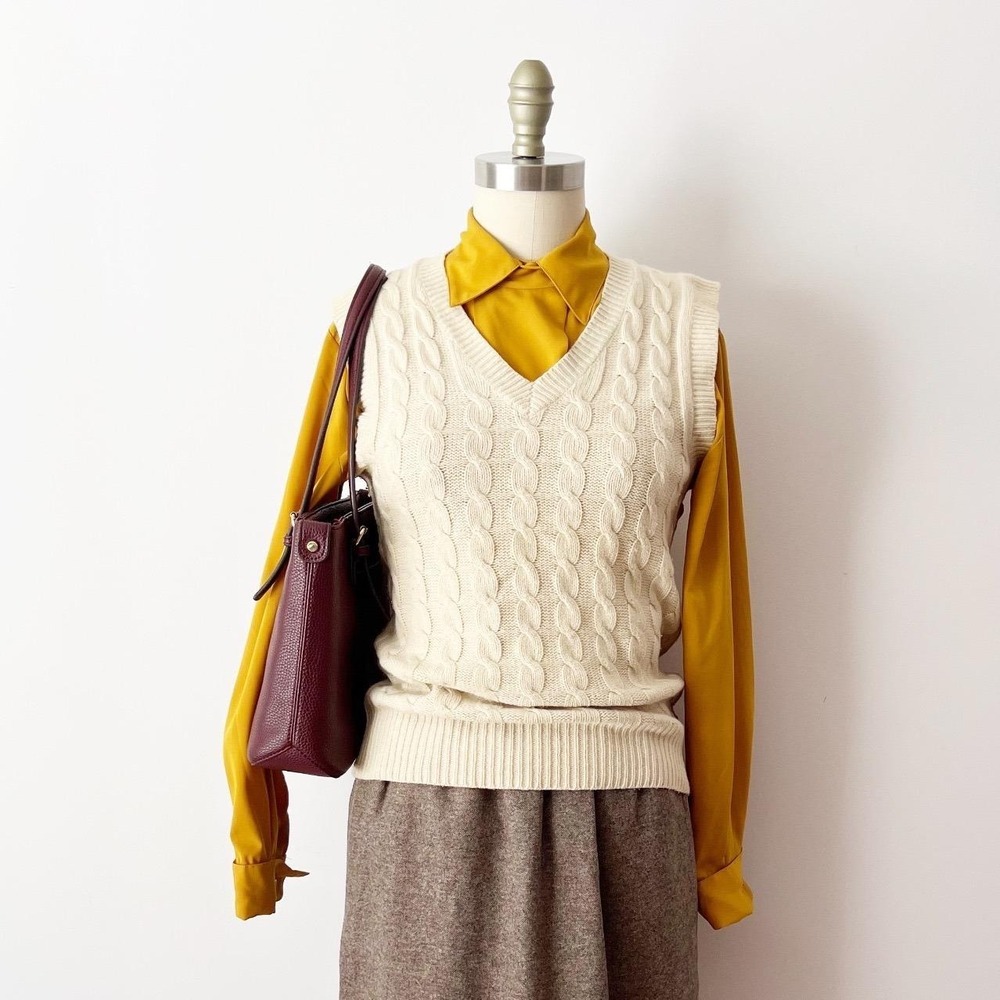 Calvin Klein Sweater Vest Cream Cable Knit Lambswool Angora V-Neck Vintage S‎